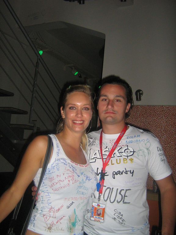 i/Kranj/Absolvent08/11-GrafikParty/absolvent 2286.jpg